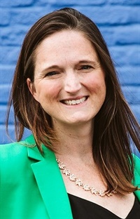 vmcqxwnkr0y2uv4cz0k0mq-200 Lindsay Mathews's Profile